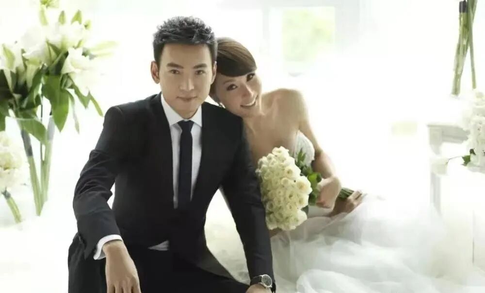 头婚被妻子戴绿帽，二婚6年无性无爱，“古装第一男神”成了第二个贾乃亮？（组图） - 11