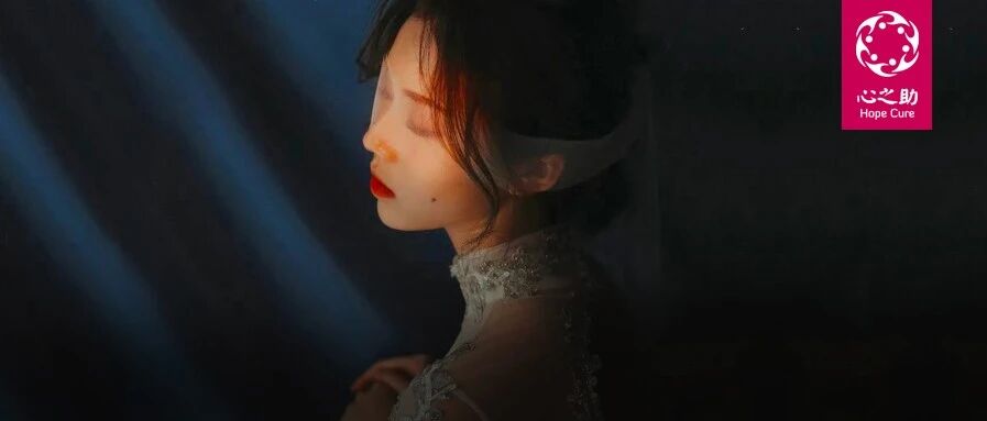 一个年薪千万的已婚男自述：“让我一见就想疯狂追求的女人，是这样的！”