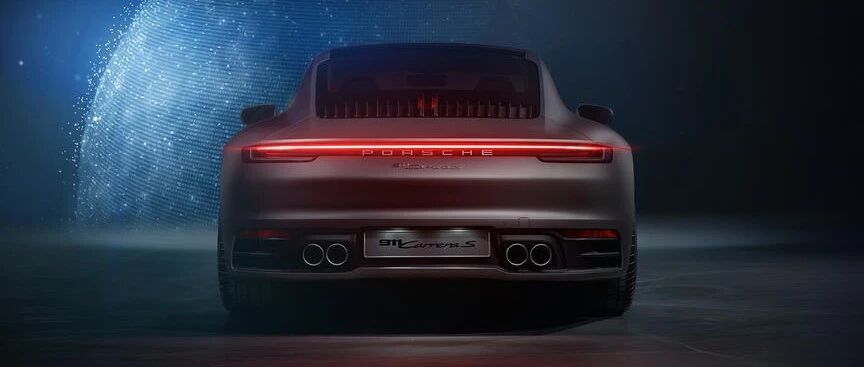 为什么人生第一台超跑，要选保时捷911