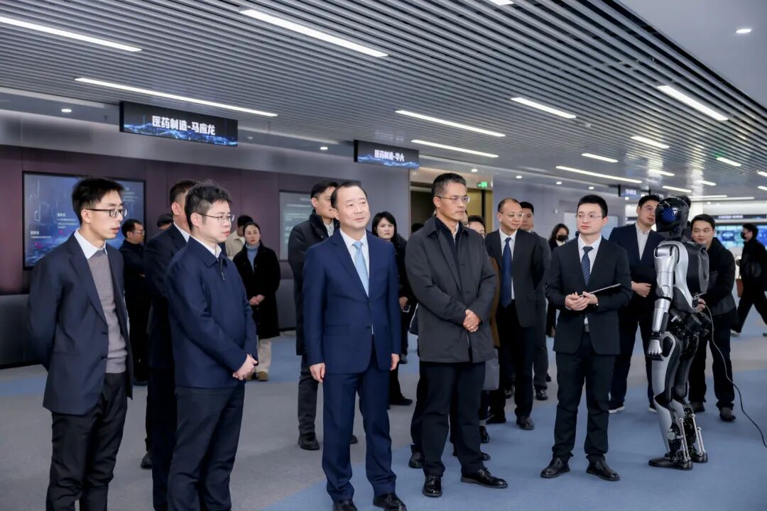 640?wx_fmt=jpeg&from=appmsg#imgIndex=14