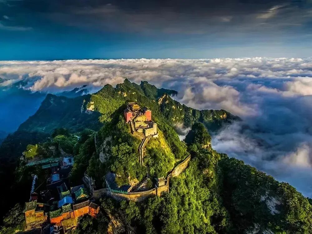 十堰武当山十堰太极峡武汉黄鹤楼武汉东湖磨山西安肉夹馍西安羊肉泡馍