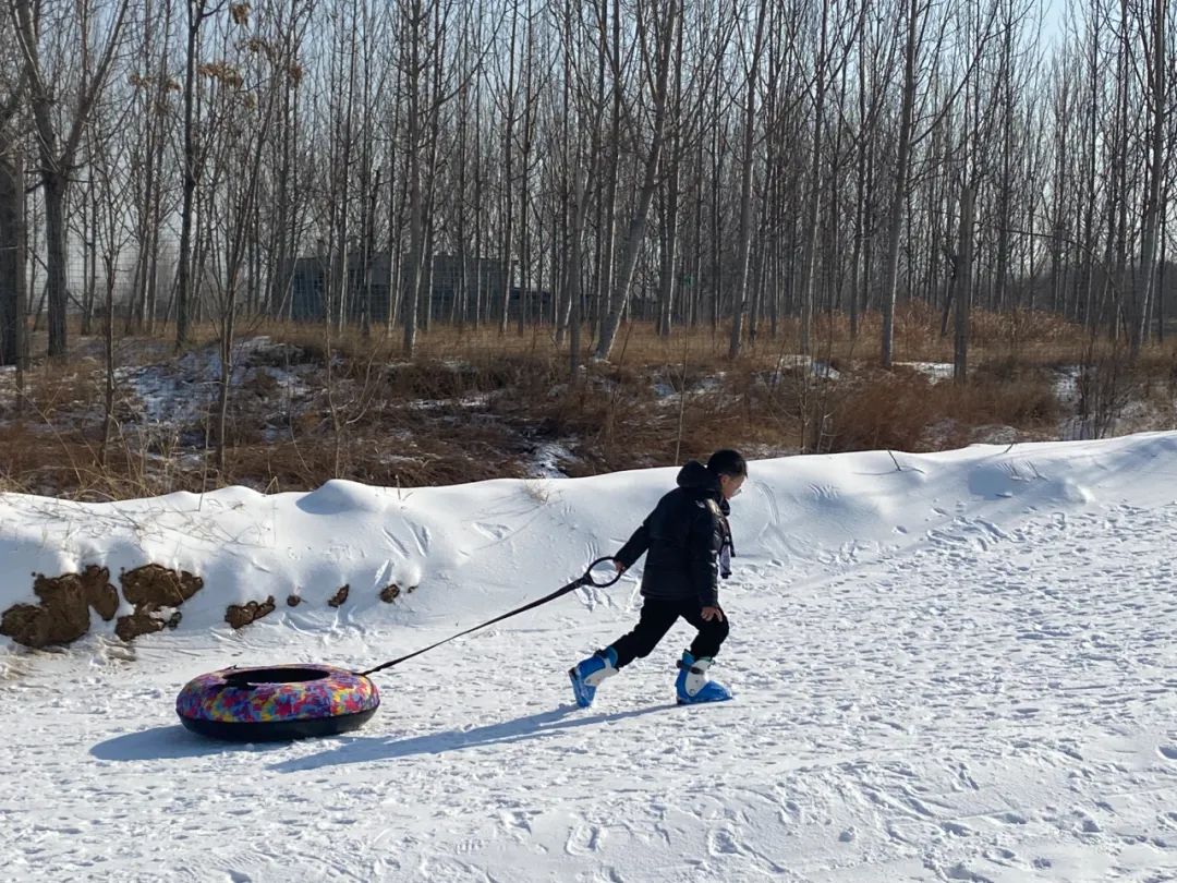 峄山滑雪场图片