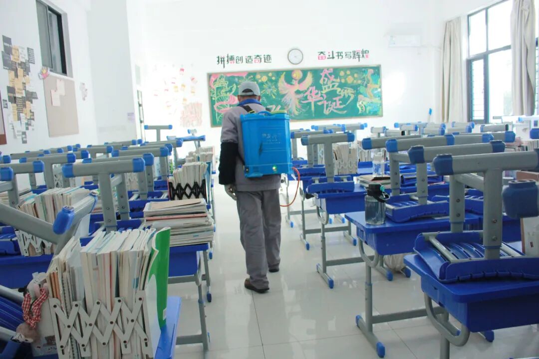 山东运河职业中专全面开展流感消杀，筑牢校园健康防线(图8)