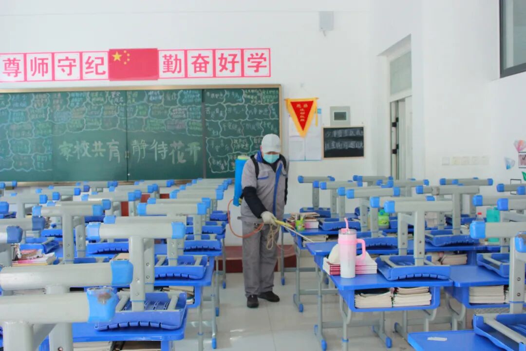 山东运河职业中专全面开展流感消杀，筑牢校园健康防线(图5)