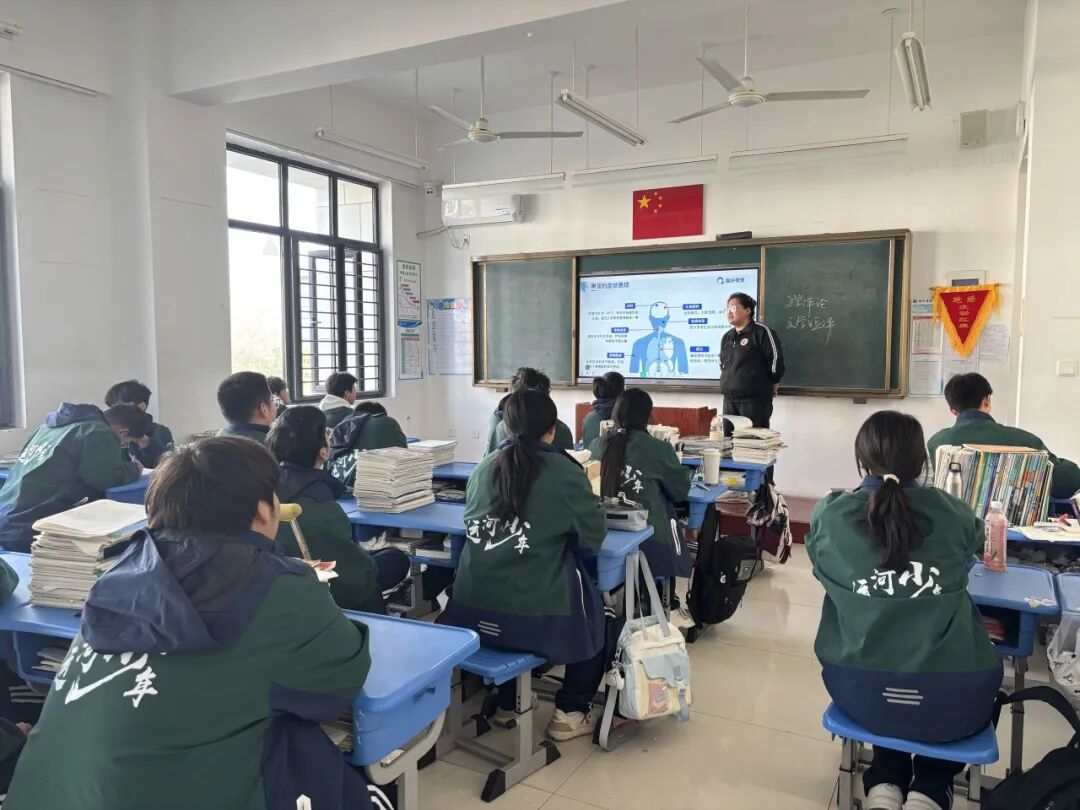 山东运河职业中专全面开展流感消杀，筑牢校园健康防线(图26)