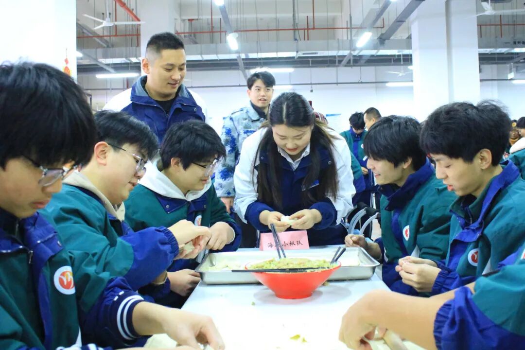 喜迎元旦，情暖校园——山东运河职业中专元旦包水饺活动(图38)