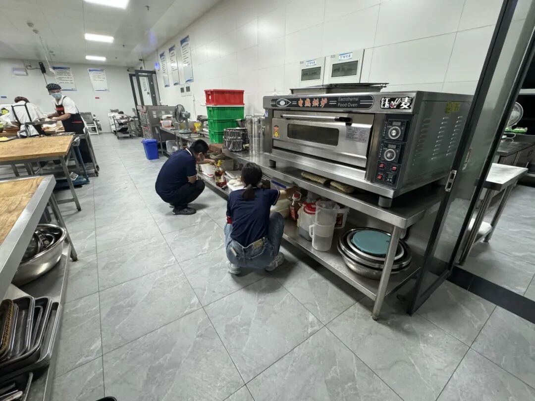 【聚焦食品安全 护航师生健康】山东运河职业中专开展新学期食品安全专项检查(图11)