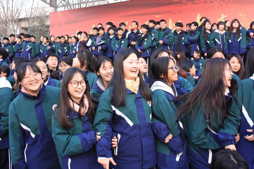 凝心聚力拔山河 青春逐梦显风采——山东运河职业中专拔河比赛燃动初冬(图22)