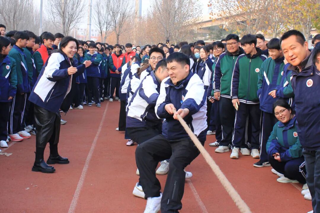 凝心聚力拔山河 青春逐梦显风采——山东运河职业中专拔河比赛燃动初冬(图21)