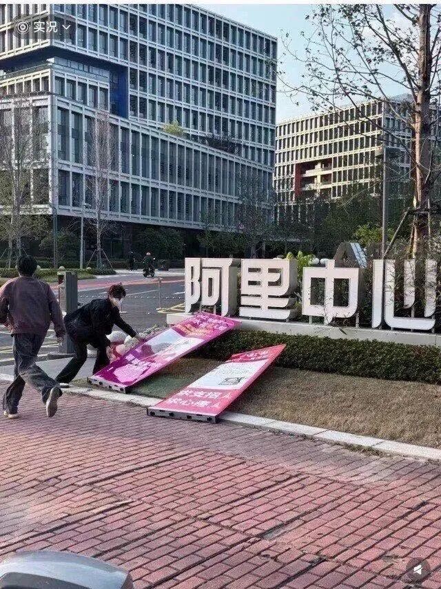 6836_123_5izxnmCJXgIsVEVb