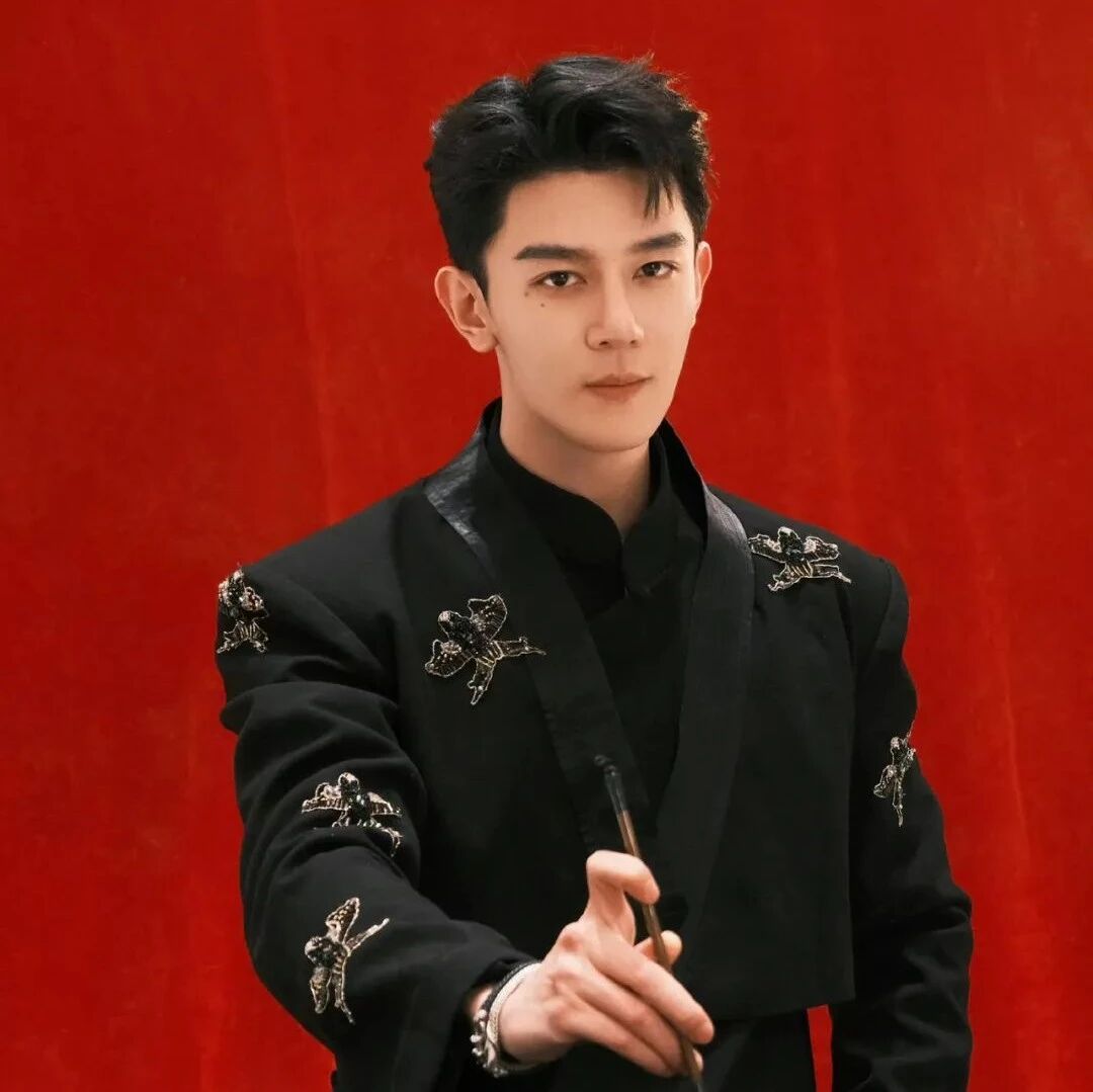 林更新在追赵丽颖?吴京谢楠各玩各的?夏之光打脸金主?李菲儿扒锦超&ldquo;底裤&rdquo;?王楚然卖惨被嘲?