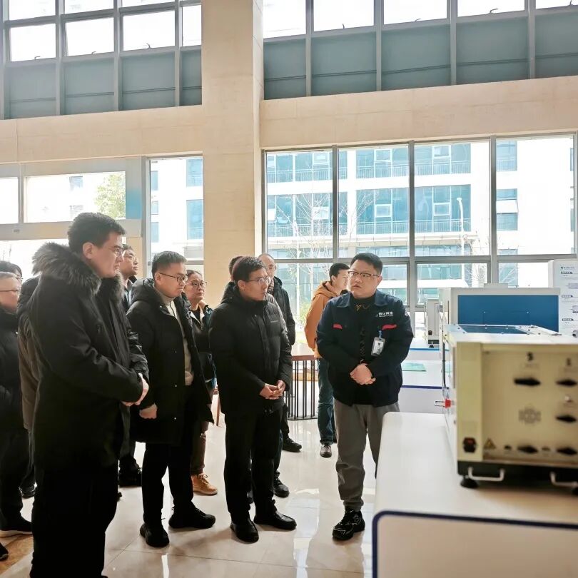 西北民族大学化工学院代表到访贵州微化科技 共探校企合作新路径