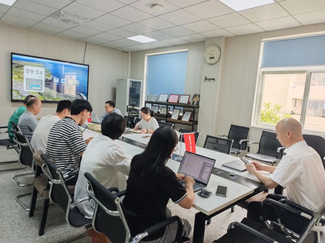 海外合作伙伴深度交流，研发团队聚力攻坚，微松科技全速拓展