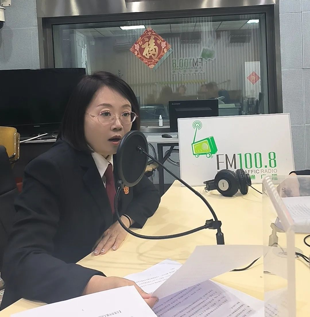 斜穿行人发生事故划分