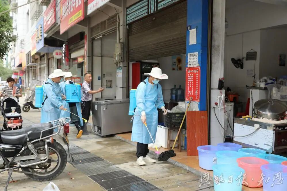 探访湖北咸丰暴雨洪灾现场