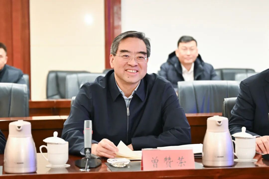 潍柴集团座谈交流,山东省委常委,青岛市委书记曾赞荣,青岛市委副书记