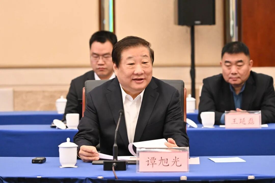 67潍坊市人民政府与山东重工潍柴集团签订战略合作