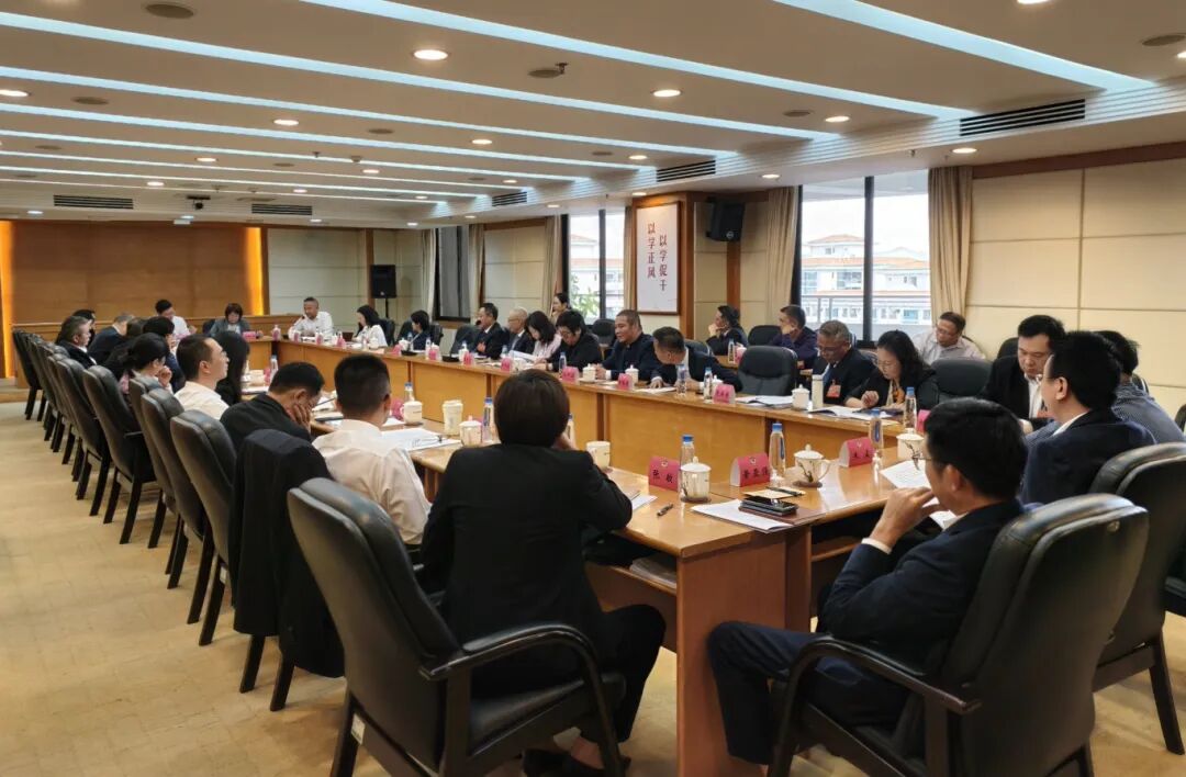 9.參加各小組討論.jpg