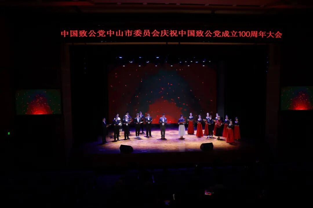 集體朗誦.JPG