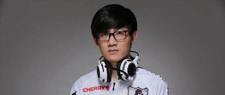 CF老炮白鲨客串CF网剧 杨教授也凑热闹