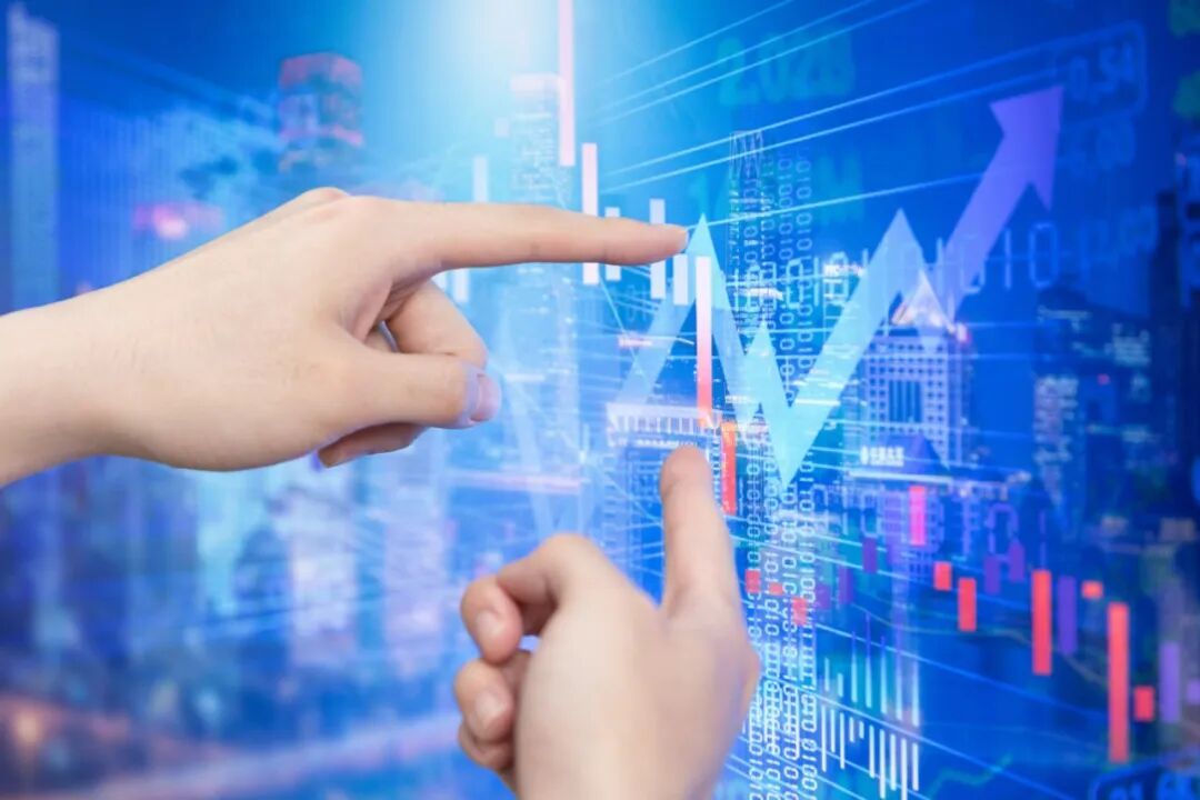 摄图网_501603510_banner_男性指向股市趋势特写（企业商用） (1).jpg