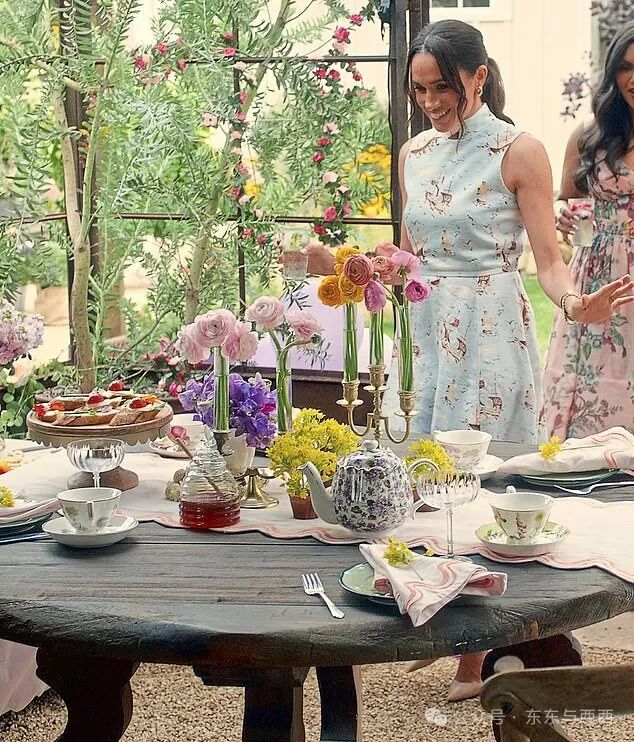 Meghan Markle's &pound;20,000 Netflix kitchen: Luxury Le Creuset cookware, a  &pound;15,000 Thermador range cooker, a &pound;300 blender - and at least &pound;80,000 on  the duchess's clothes and jewellery | Daily Mail Online