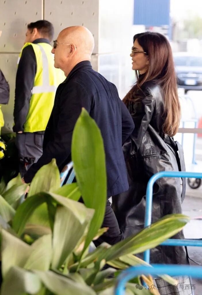 Jeff Bezos and Lauren S&aacute;nchez attend a wedding fitting at Dolce & Gabbana in Italy on Sunday.