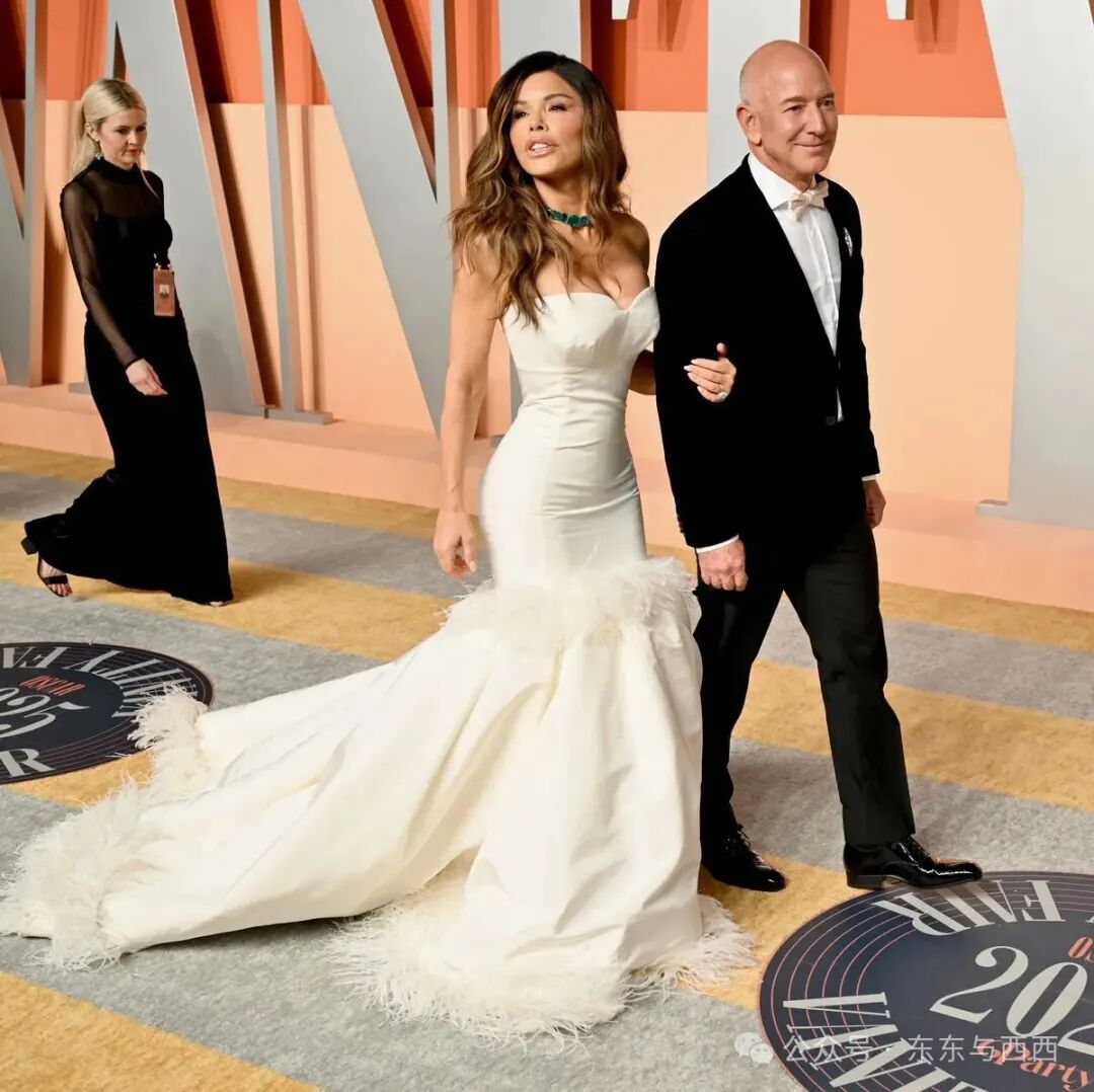 Where and When Is Jeff Bezos and Lauren Snchez's Wedding?