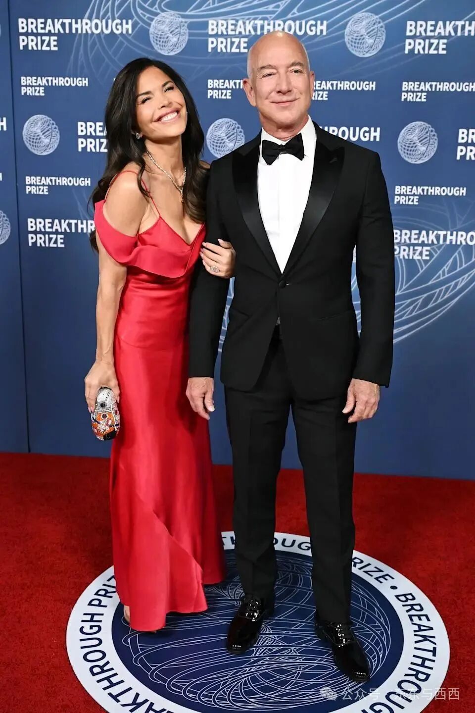 The Internet Is Split Over Lauren Snchez Wearing This Legend's Iconic Gown  on the Red Carpet