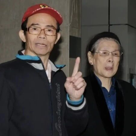 梅艳芳大哥公开寻母,曝侄子将其“软禁”!梅母曾承诺当他70岁后,给他500万