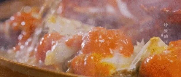 央视又出高分纪录片，每一帧都让人流口水，网友馋哭了：秋天全靠它续命！