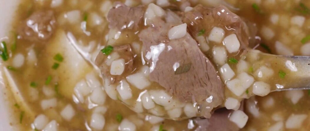 100集拍不完的中国早餐又来了！4000万人深夜流口水：我们在熬夜，他们在熬汤