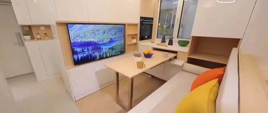 北京48㎡老房被爆改成三室四厅，住进三代六口人，惊呆网友：这哪是改造，这是魔法吧？