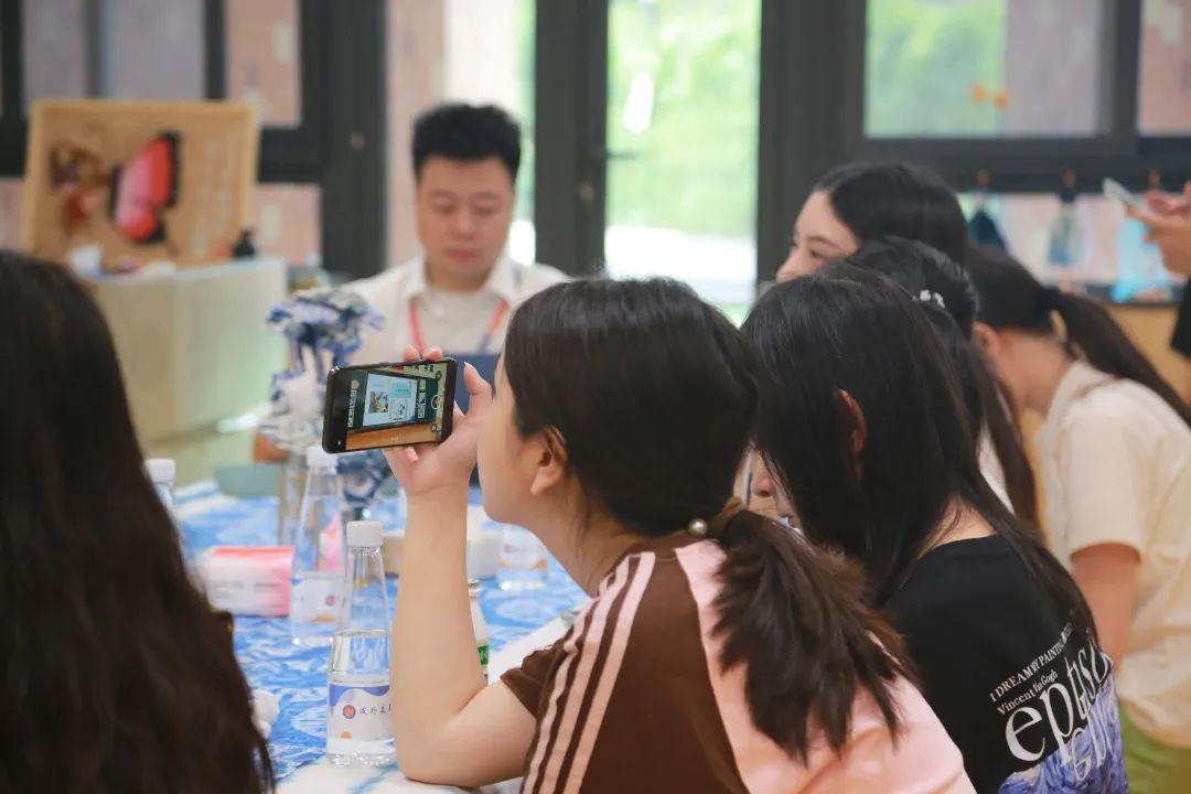 图片关键词