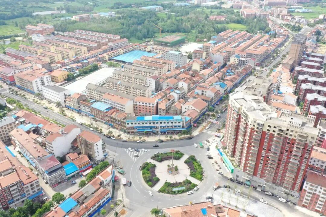 8b81f480e351d88adc118a1ba69ea321