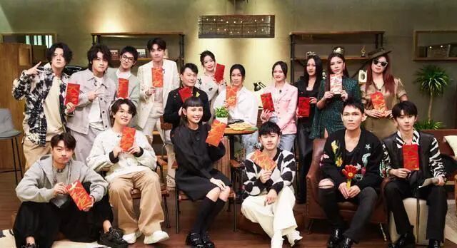 王心凌演唱会落泪,郁可唯说选歌受限,《声生不息3》挨骂真不冤