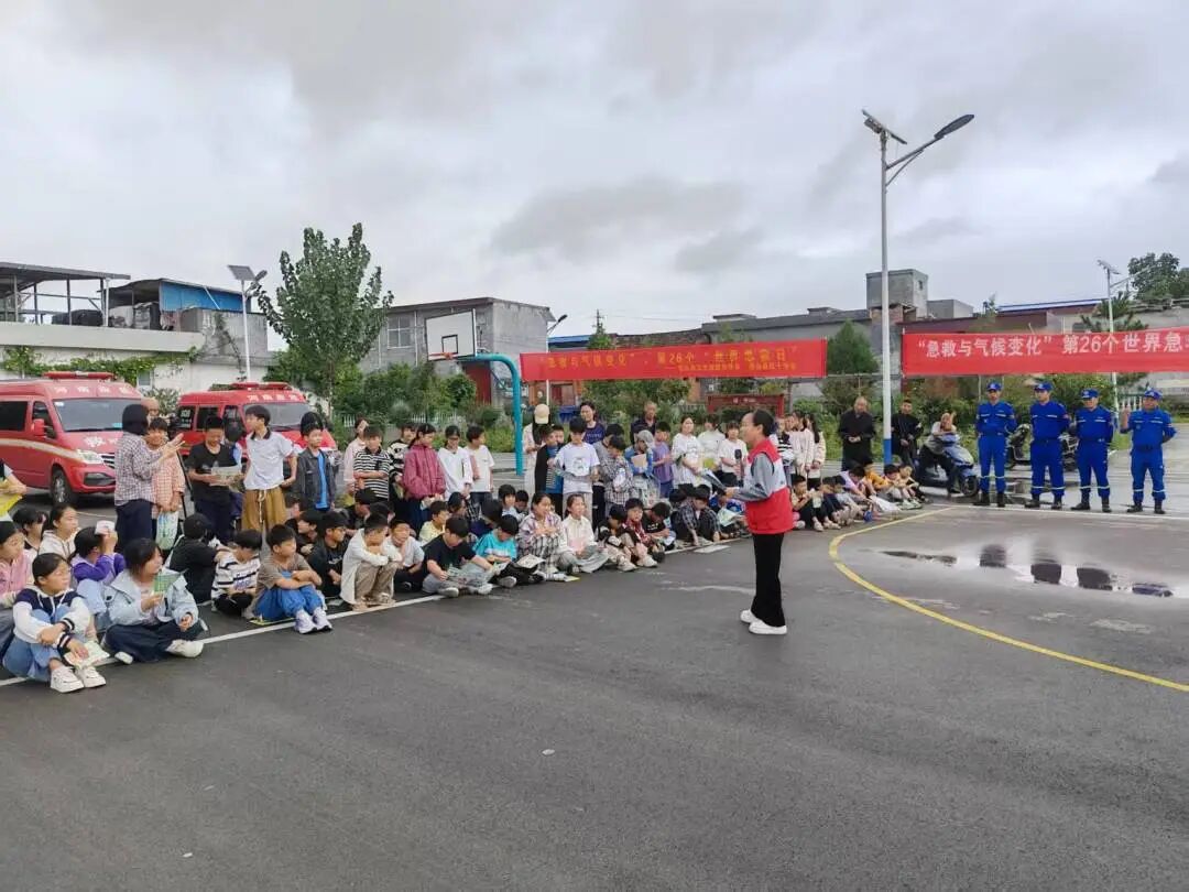张老师.jpg