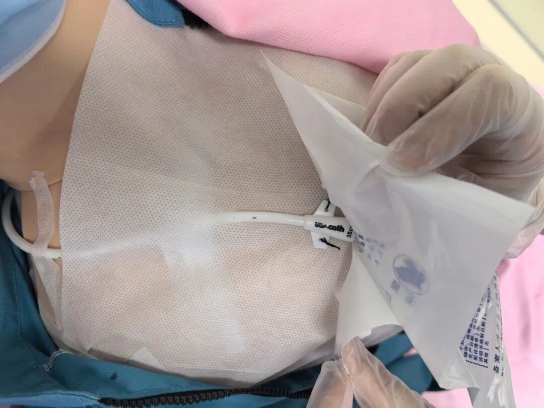 无菌纱块怎么使用一文让你学会透析导管自我换药_https://www.jmylbn.com_新闻资讯_第127张