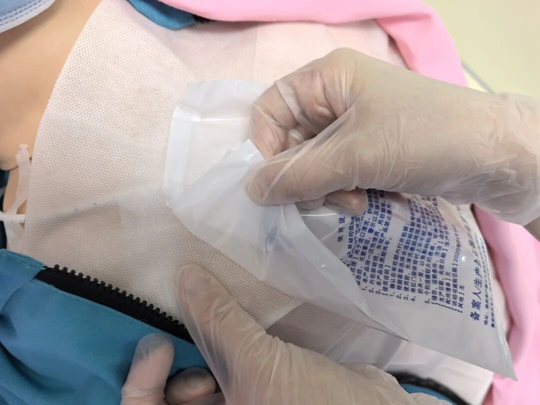 无菌纱块怎么使用一文让你学会透析导管自我换药_https://www.jmylbn.com_新闻资讯_第132张