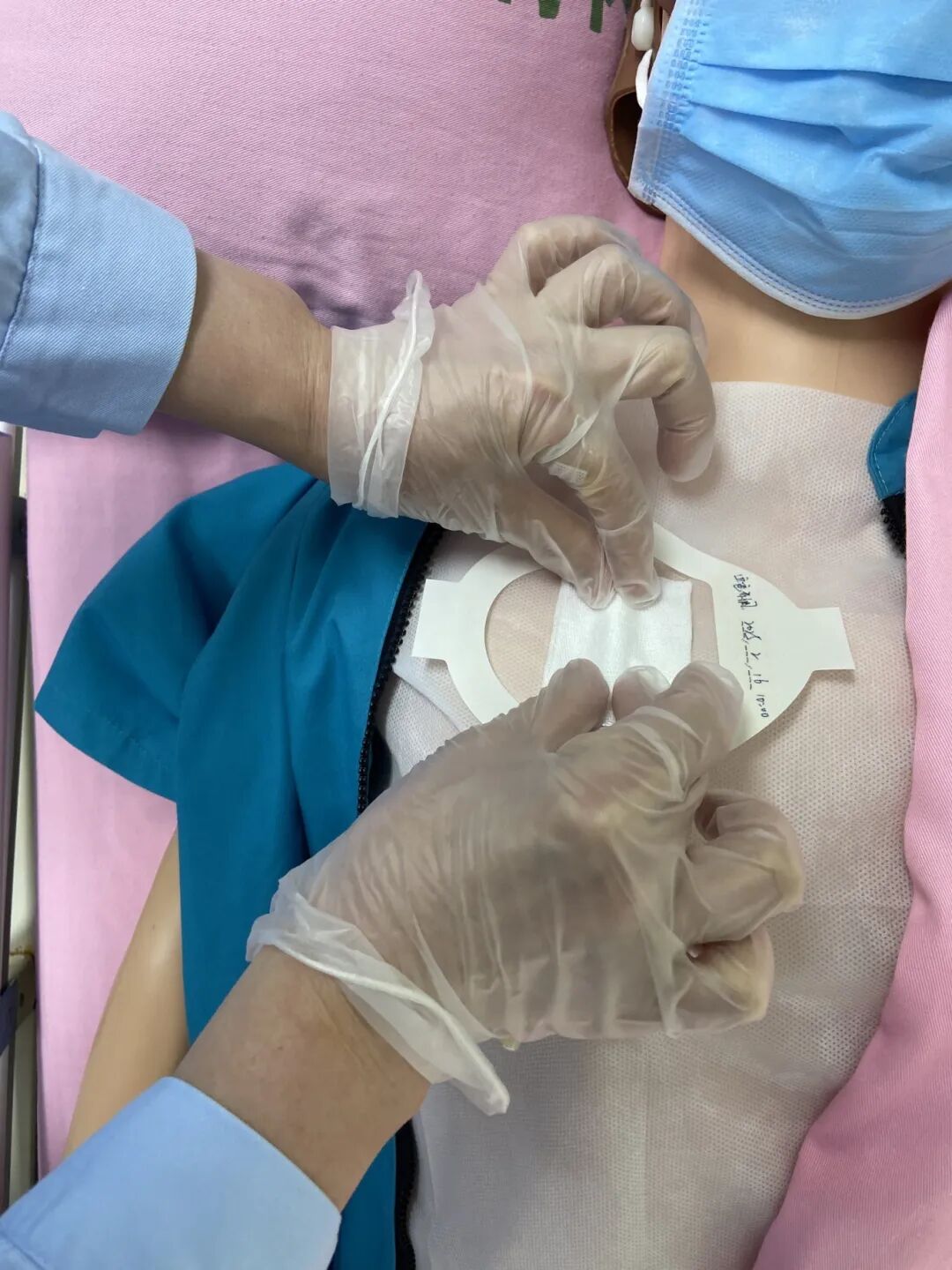 无菌纱块怎么使用一文让你学会透析导管自我换药_https://www.jmylbn.com_新闻资讯_第90张