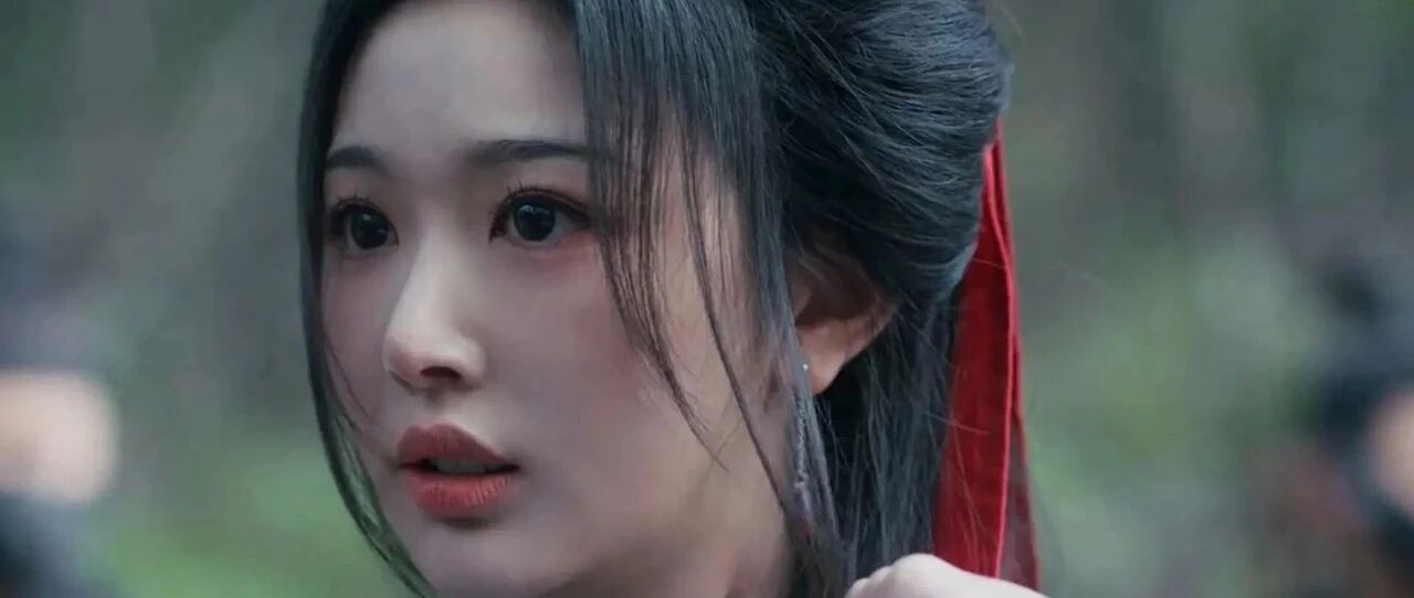 2.&nbsp;《火了!《逐玉》最惨配角满地下线,却捧红泰星高卿尘,古装少年感+流利中文,网友:被骗进组全是挨打戏》