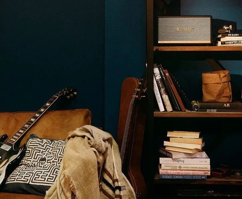 床头柜一般多高_床头柜高约多少米_床头柜高度