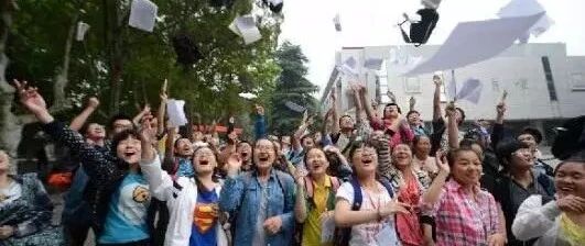 大一新生：要不要加入大学社团？这份攻略快来收好！