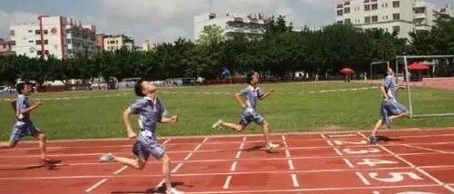 大学生兼职送万单外卖，6点半起床学习还保研了……