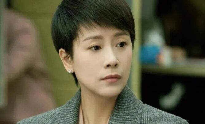 高圆圆代餐?不,叔圈的天菜老婆