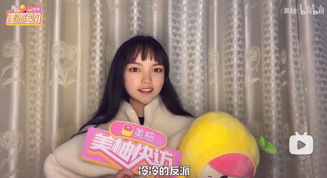 这就要说到网友cue的,与兰西雅像失散姐妹的两位,拉宏桑和金泰梨.