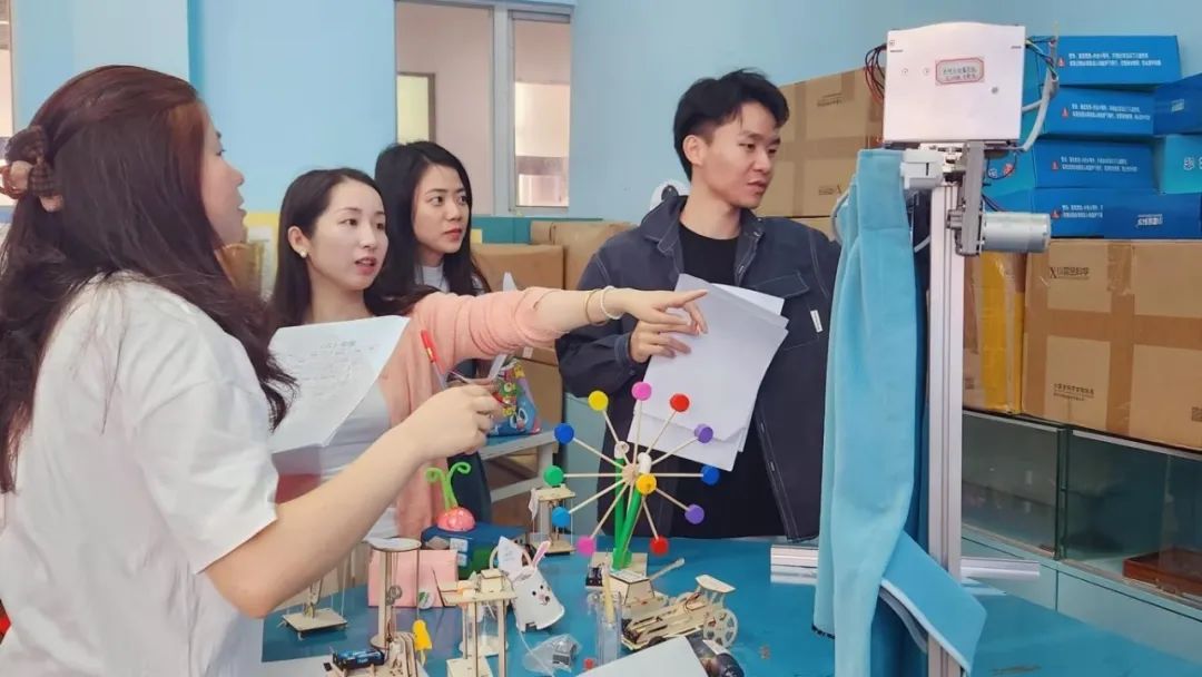 【青鸟北附】 科技筑梦想 实践展风采——义教部小学“小发明•小实验”作品创作评展活动（含视频）