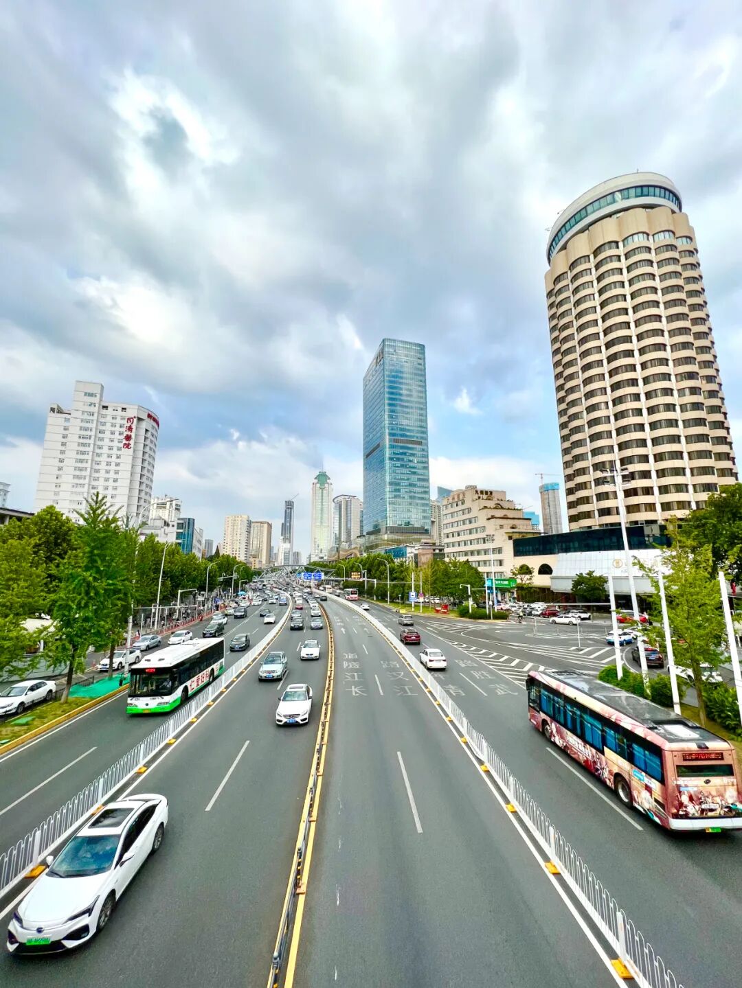 崇仁路终于找回错失的三十年