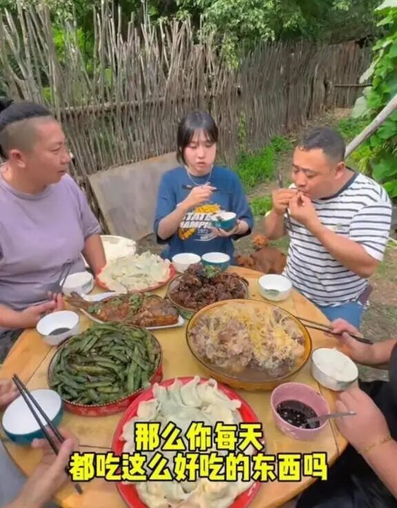 东北雨姐成名后，有哪些明星网红去过她家吃过饭、拍过视频？