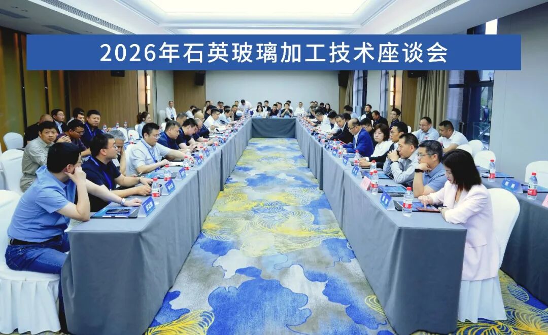 1-26051QS242F1.jpg
